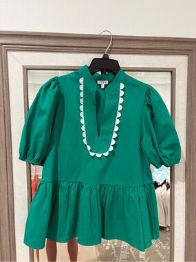 TCEC Emerald Green Peplum Top with White Scallop Trim